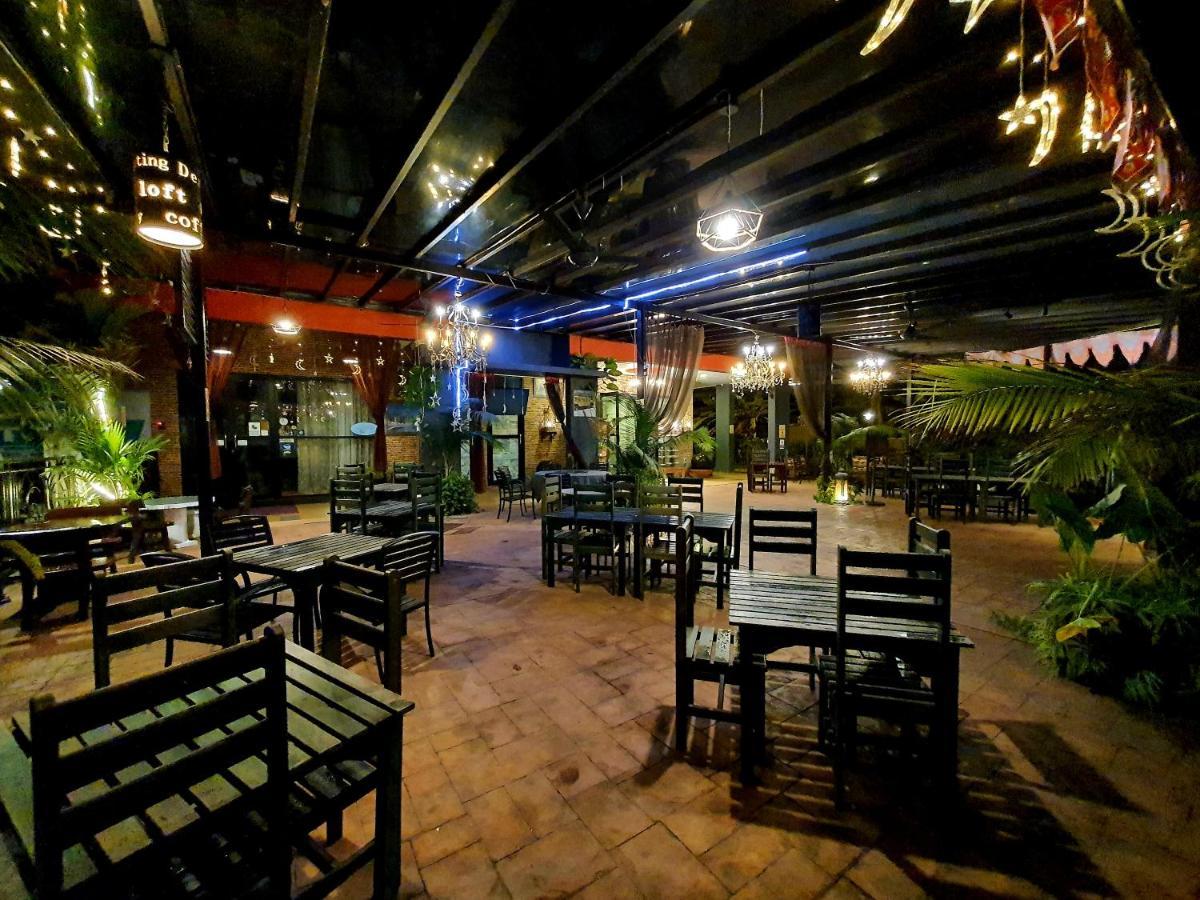 Cute Hotel & Dorms Ipoh Ngoại thất bức ảnh